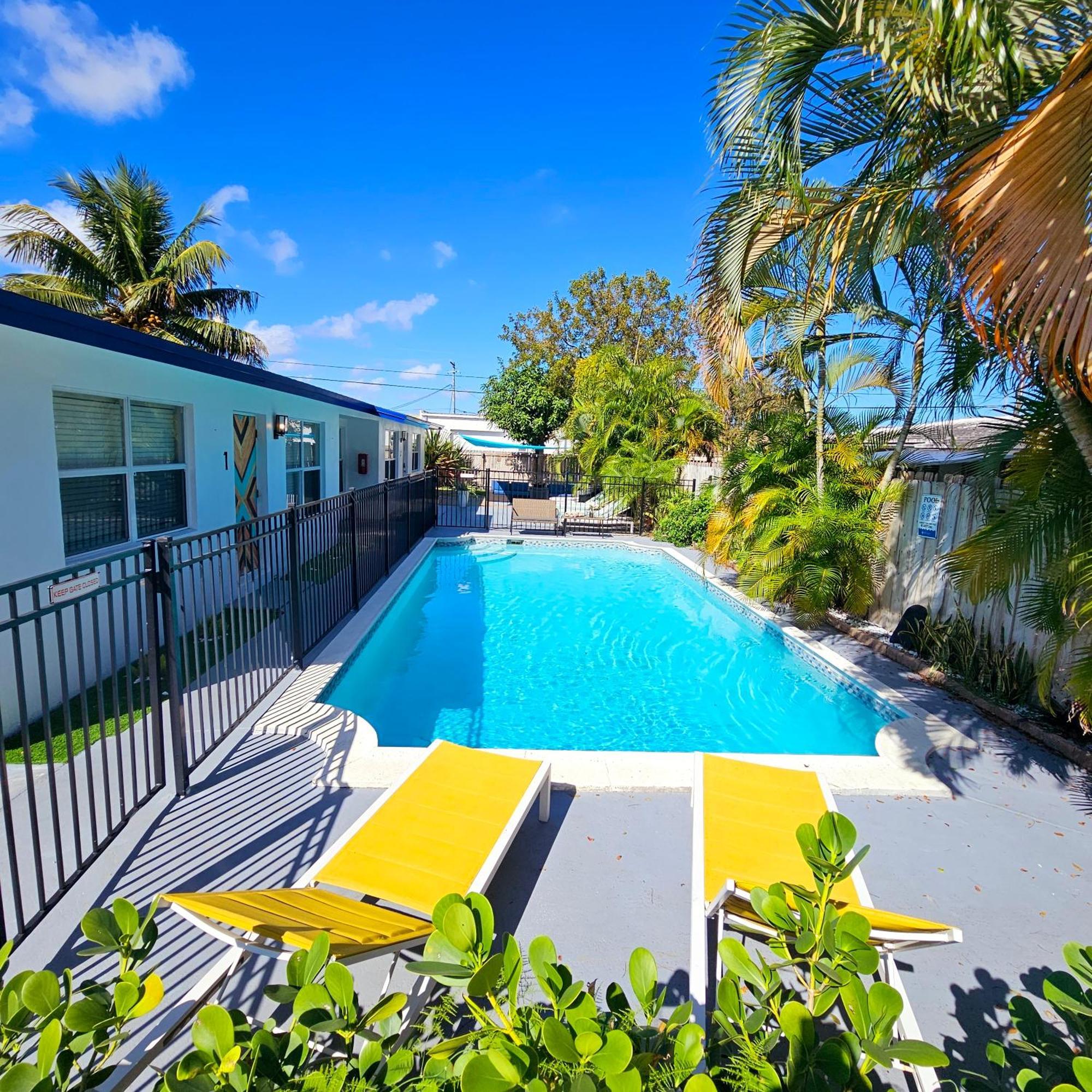 Equipped House W Pool & Patios, Near The Beaches, Prime Location- Ideal For Small Families, Coastal Haven Fort Lauderdale Zewnętrze zdjęcie