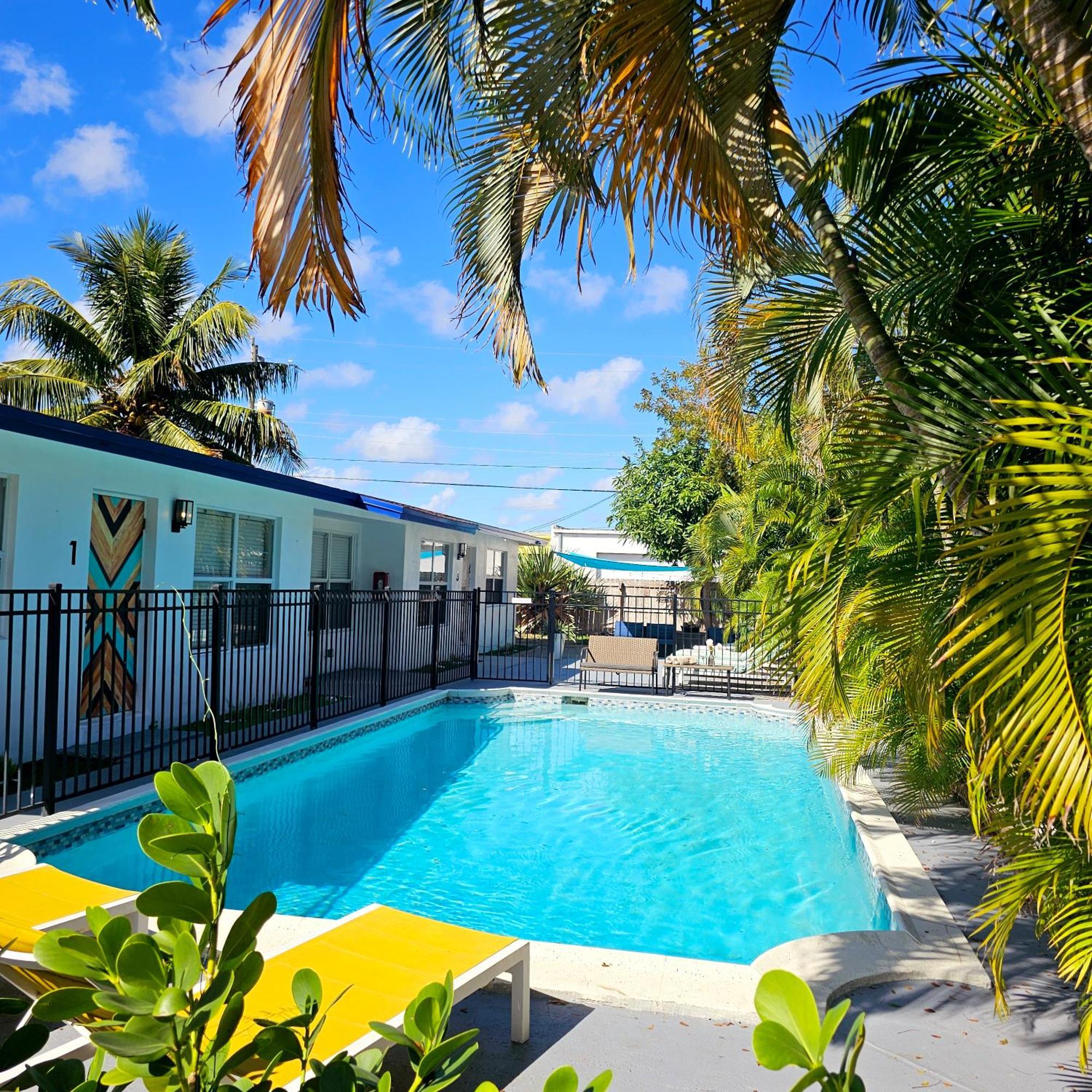 Equipped House W Pool & Patios, Near The Beaches, Prime Location- Ideal For Small Families, Coastal Haven Fort Lauderdale Zewnętrze zdjęcie